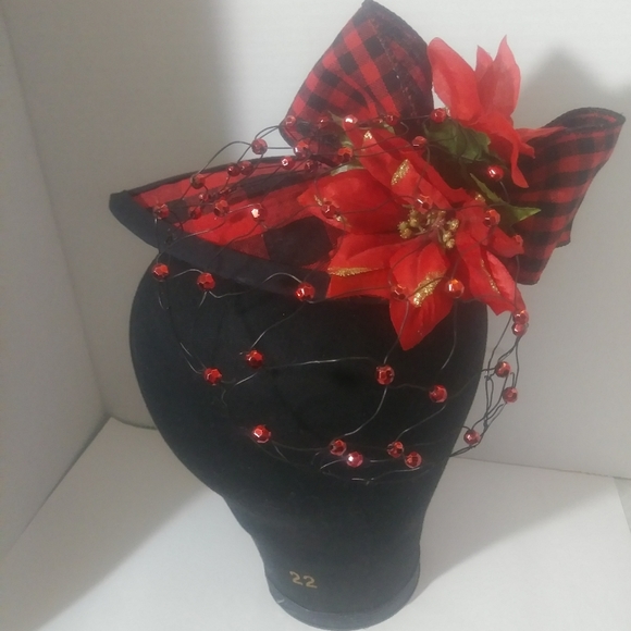 Red and black buffalo check hat - Picture 3 of 3